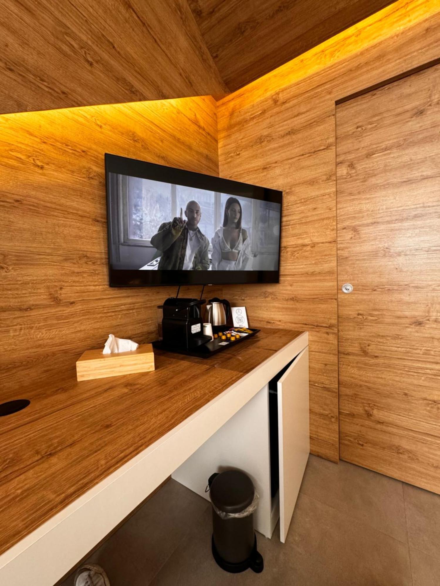 Space Tower Rooms Napoli Eksteriør billede
